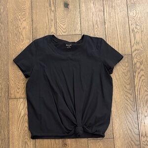 Black Short Sleeve Knot Top
